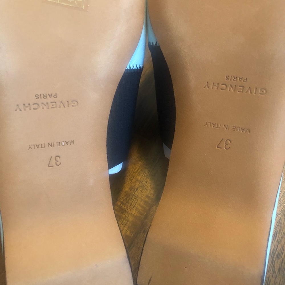 NIB $550 GIVENCHY Bedford Logo Mule in Aqua Marine- Size 37! - Picture 7 of 9